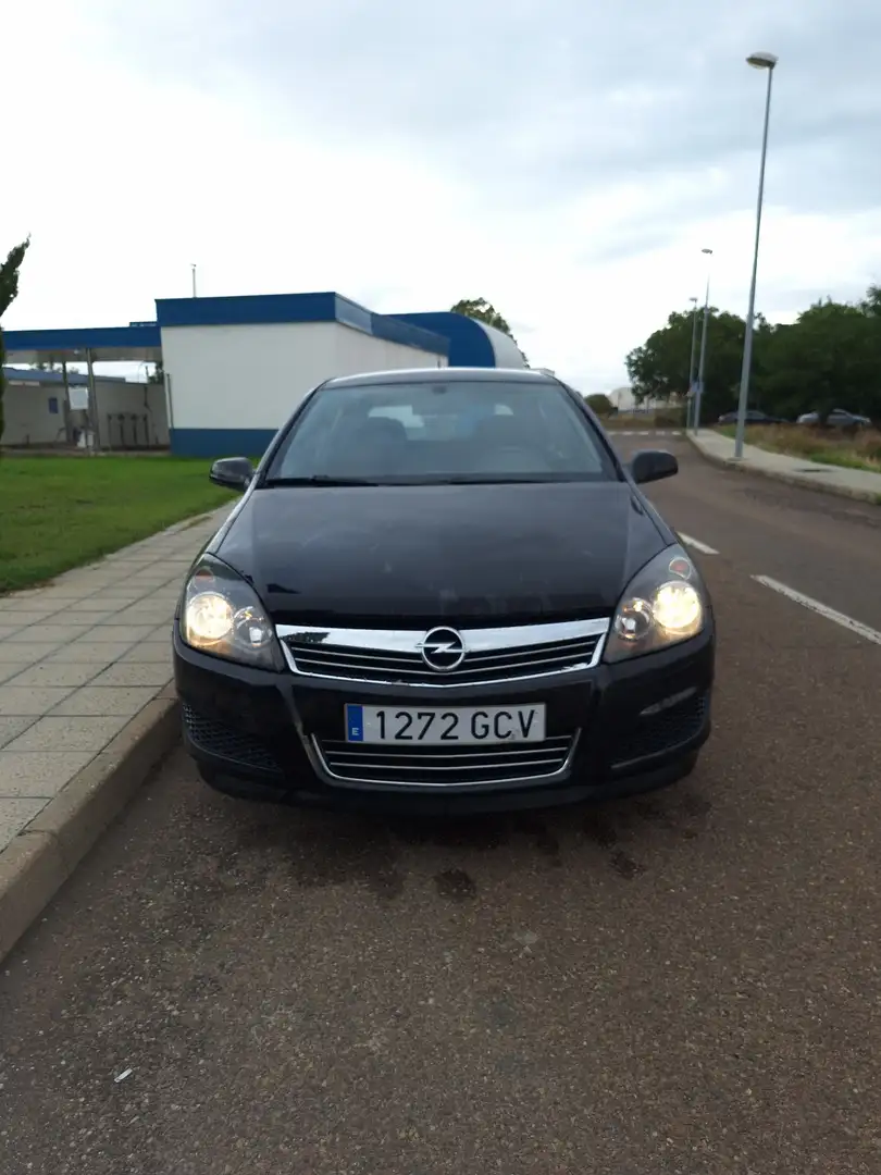 Opel Astra Sedán 1.7CDTi Cosmo - 1