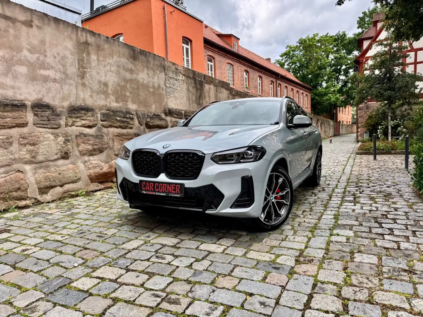 BMW X4 xDrive 20 d M Sport Panorama Brooklyn Grijs - 1
