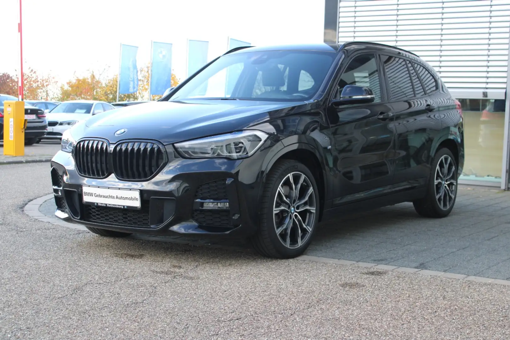 BMW X1 xDrive20d M Sport Navi AdLED Kamera HIFI DAB Noir - 1