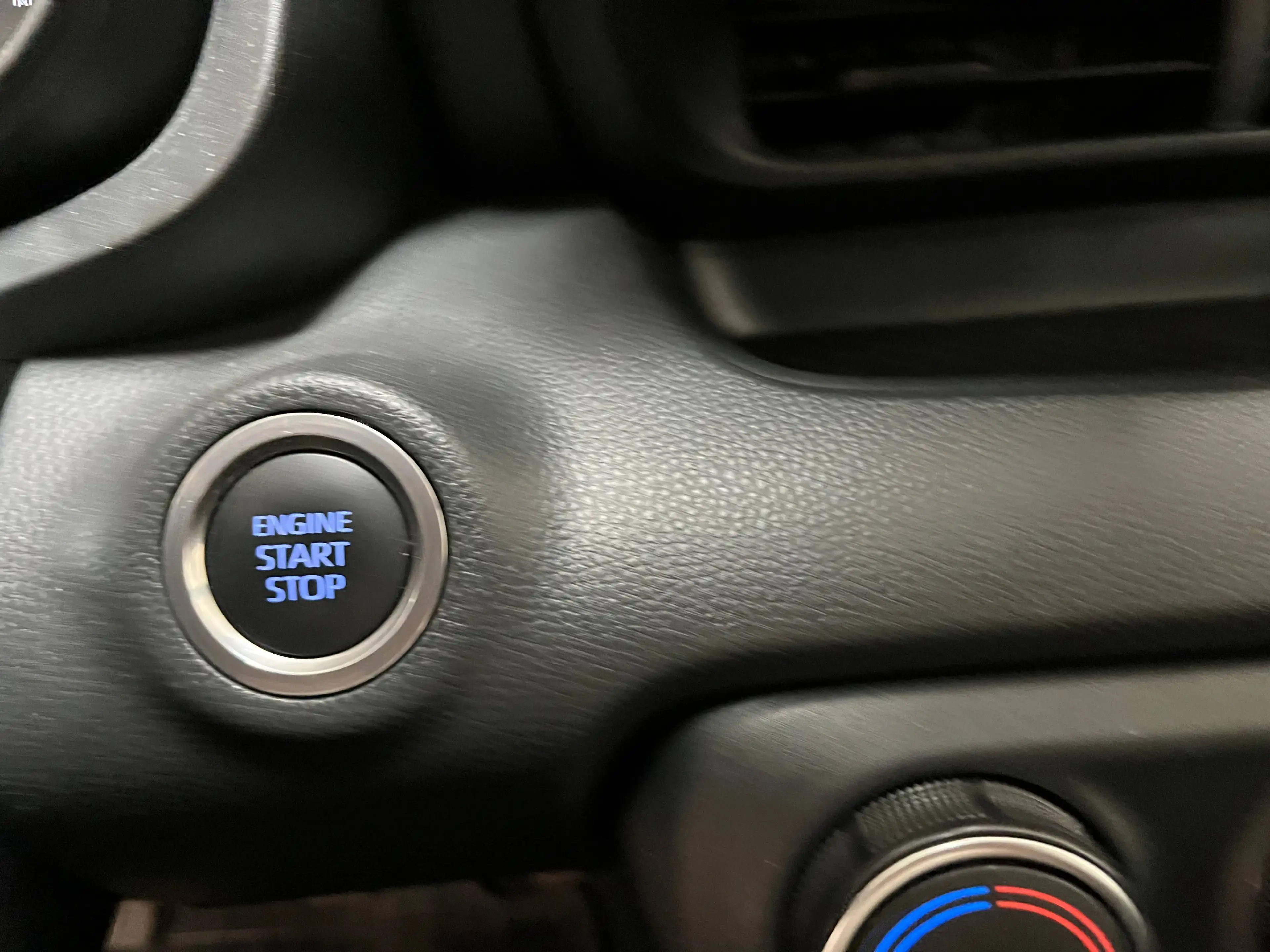 Toyota Yaris Yaris 1.5i Dual VVT-i Dynamic — photo 15