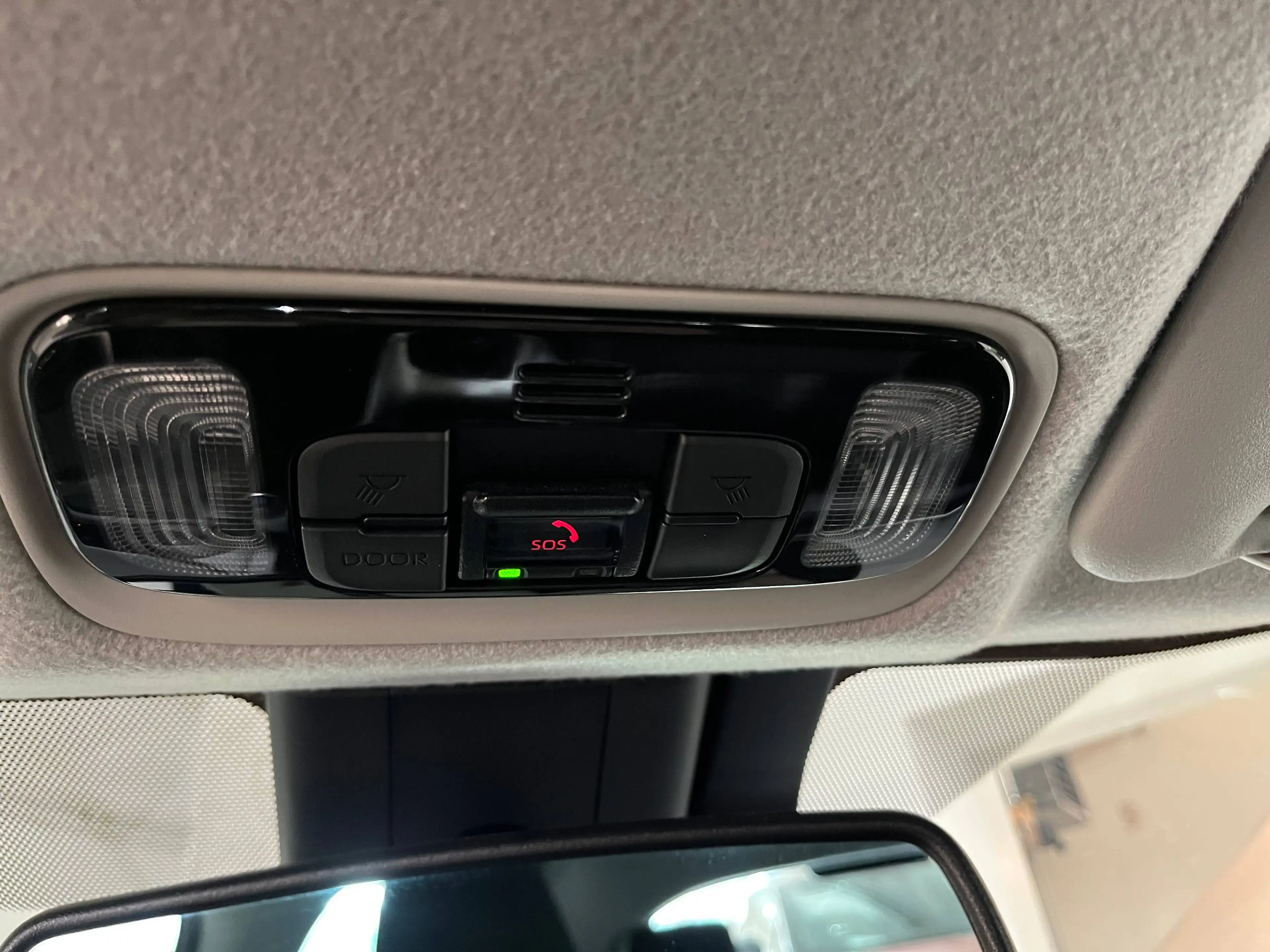 Toyota Yaris Yaris 1.5i Dual VVT-i Dynamic — photo 14