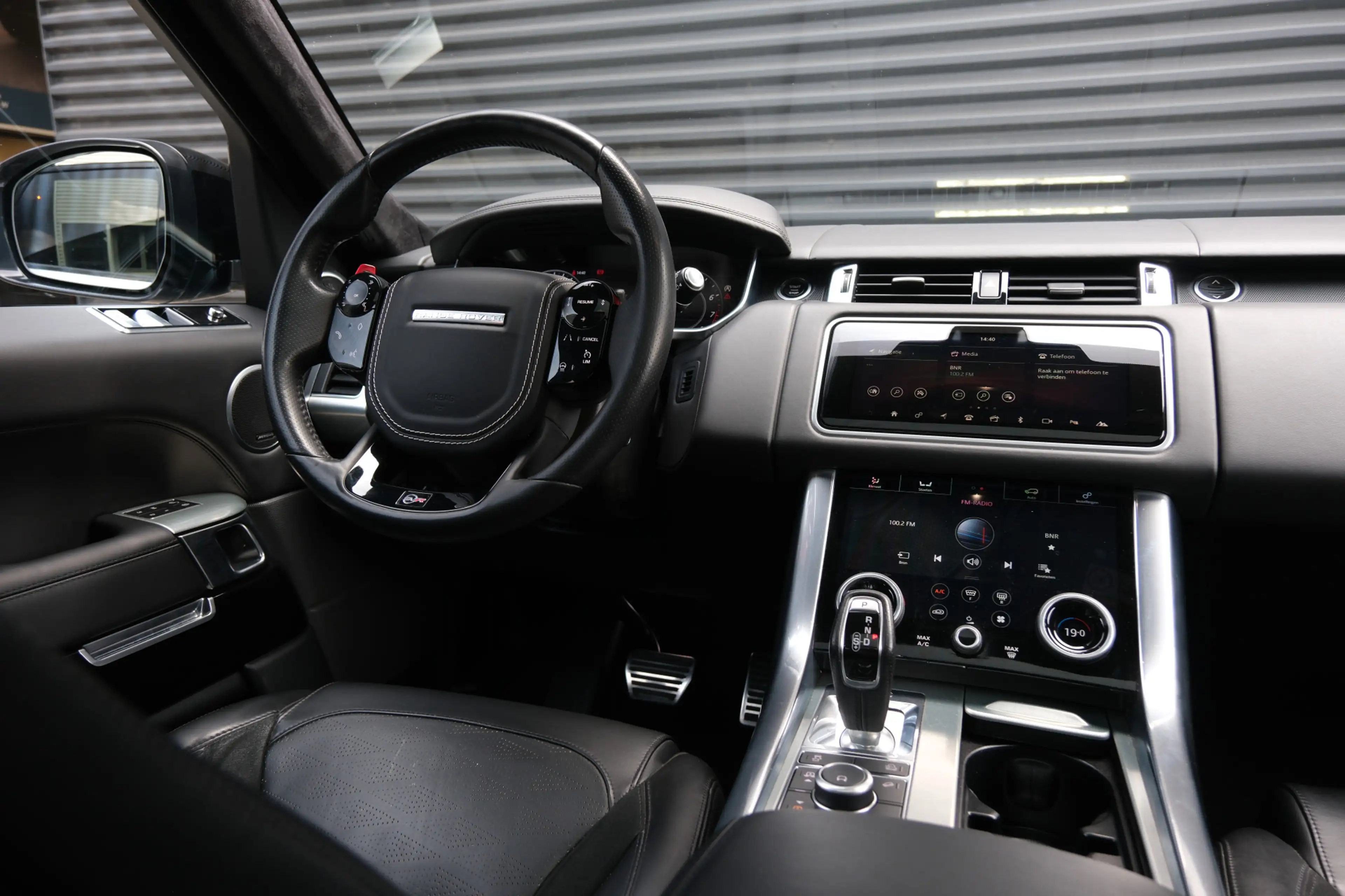 Land Rover Range Rover Sport 5.0 V8 SC SVR | 575PK | Head Up | Stoelventilatie — photo 31