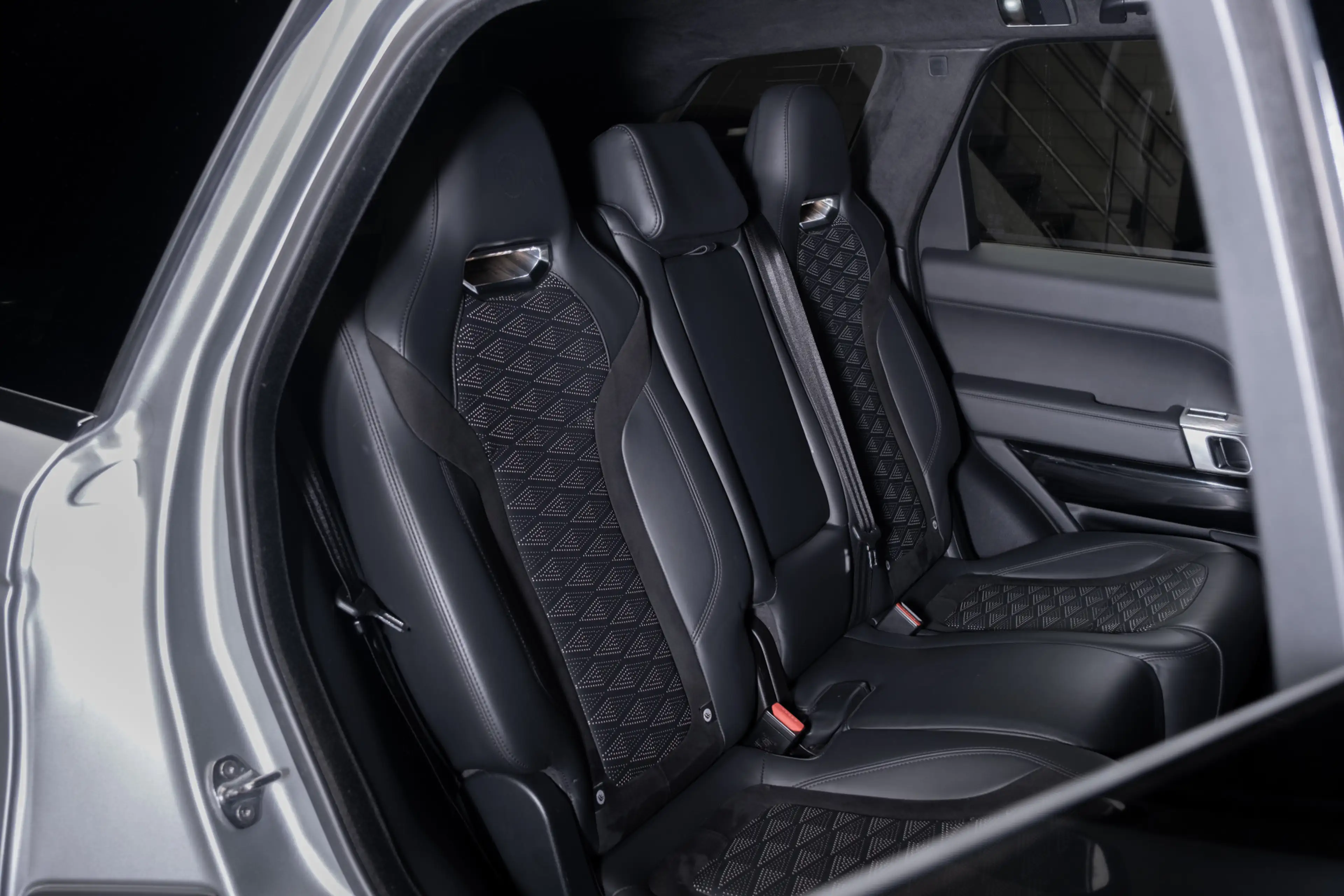 Land Rover Range Rover Sport 5.0 V8 SC SVR | 575PK | Head Up | Stoelventilatie — photo 24