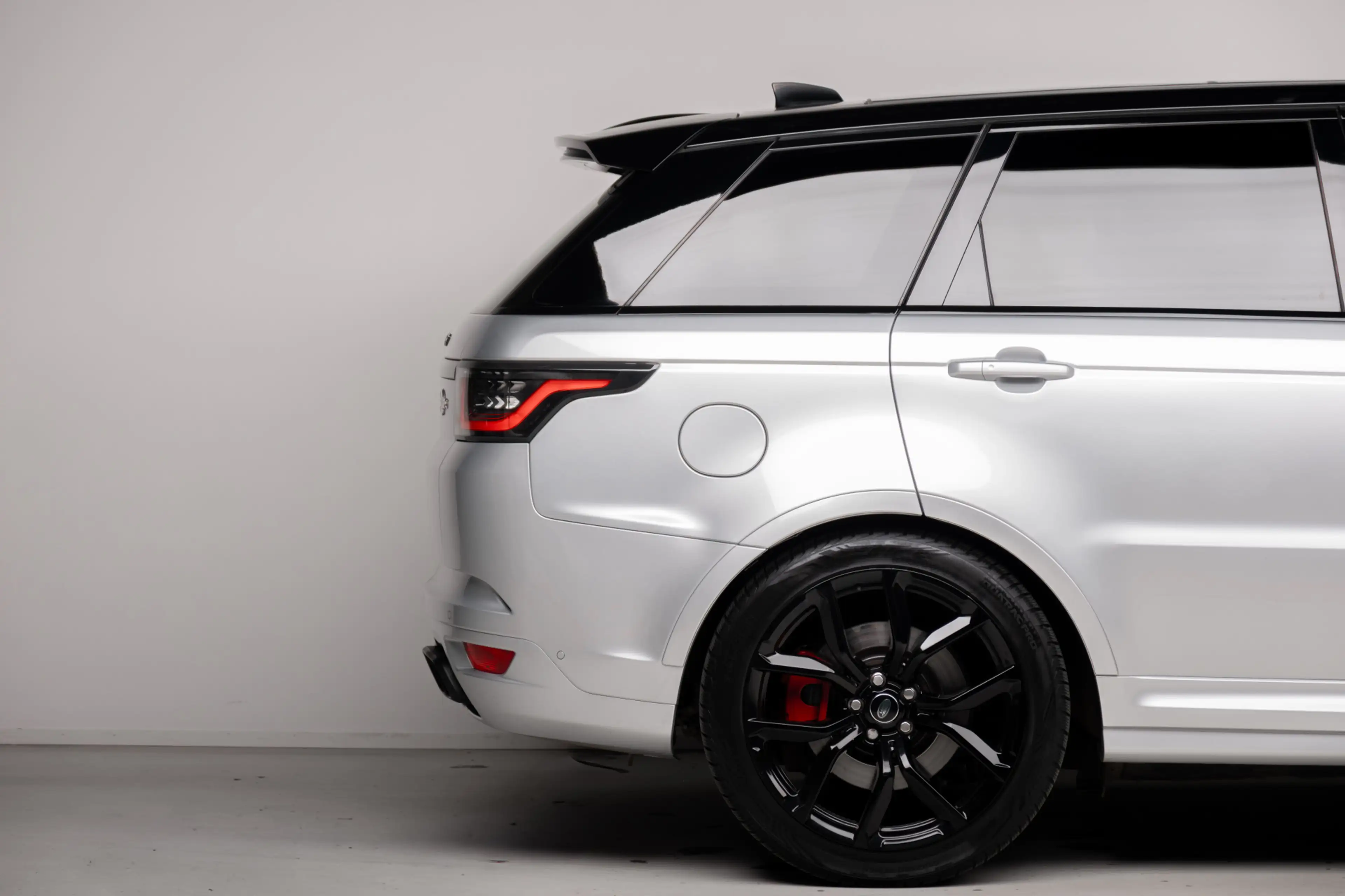 Land Rover Range Rover Sport 5.0 V8 SC SVR | 575PK | Head Up | Stoelventilatie — photo 16