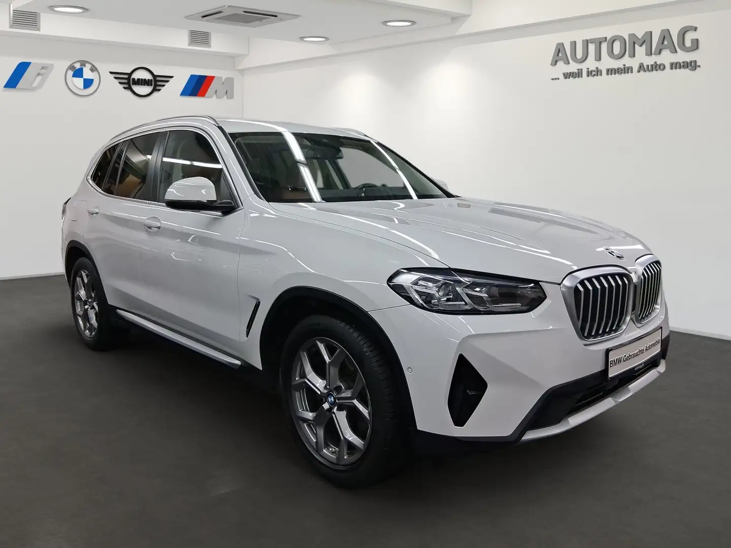 BMW X3 xDrive20d DrivAss*ParkAss*AdapLed*AktiveGeschw. Weiß - 2