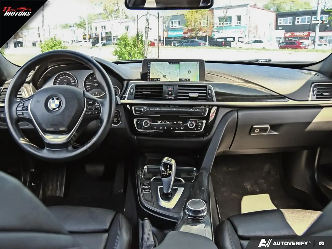 BMW 3 Series снимка BMW 3 Series