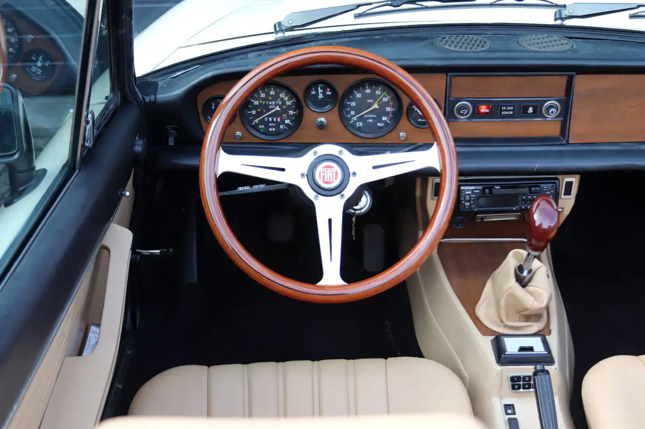 Fiat 124 Spider 2.0 - Nette staat - Historie!, foto 7