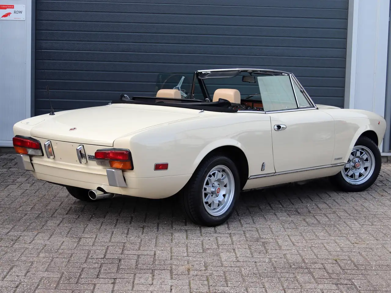 Fiat 124 Spider 2.0 - Nette staat - Historie!, foto 5