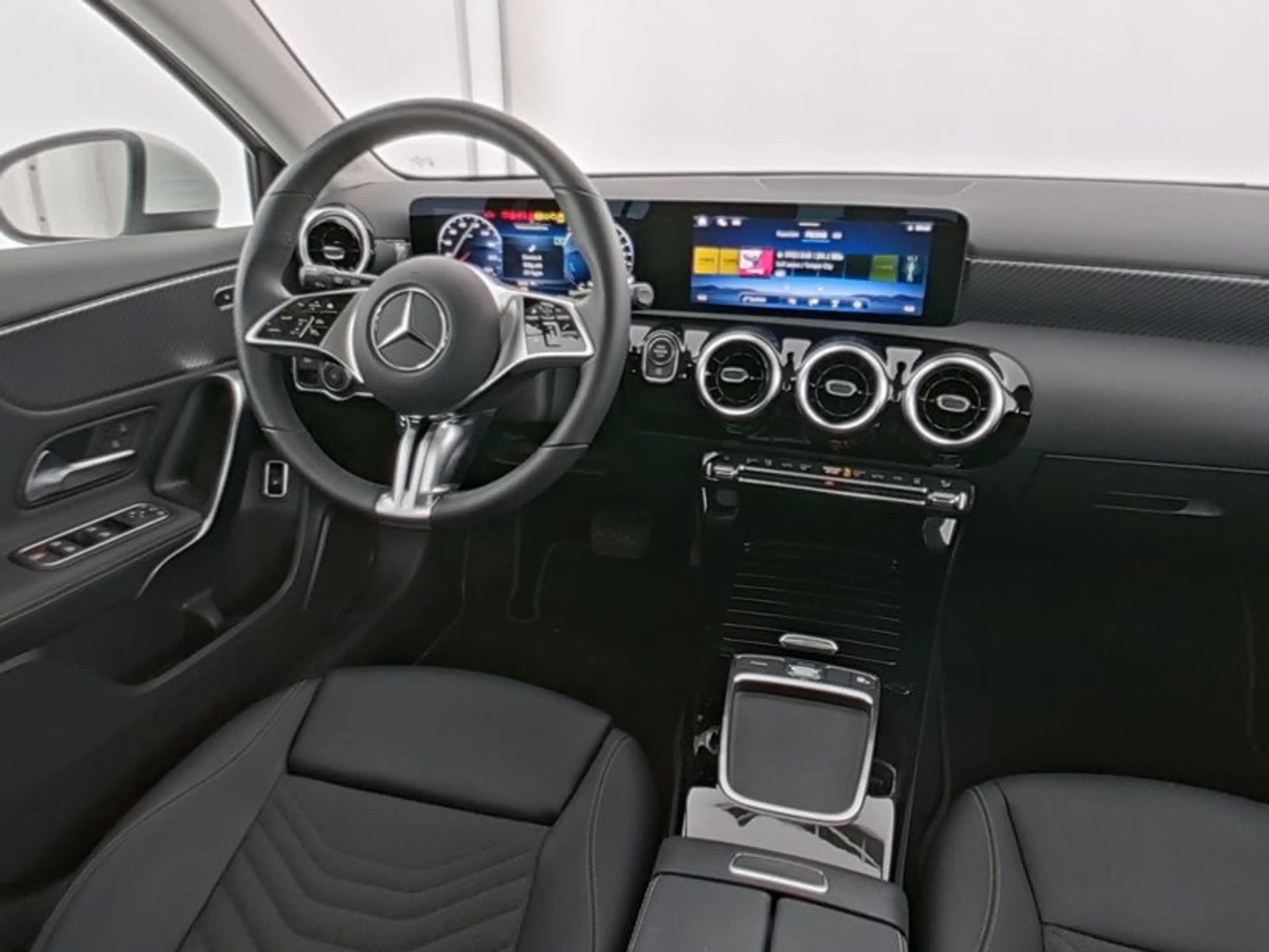 Mercedes-Benz A 250 e , PROGRESSIVE KAMERA SPUR STANDH PDC SHZ — photo 8