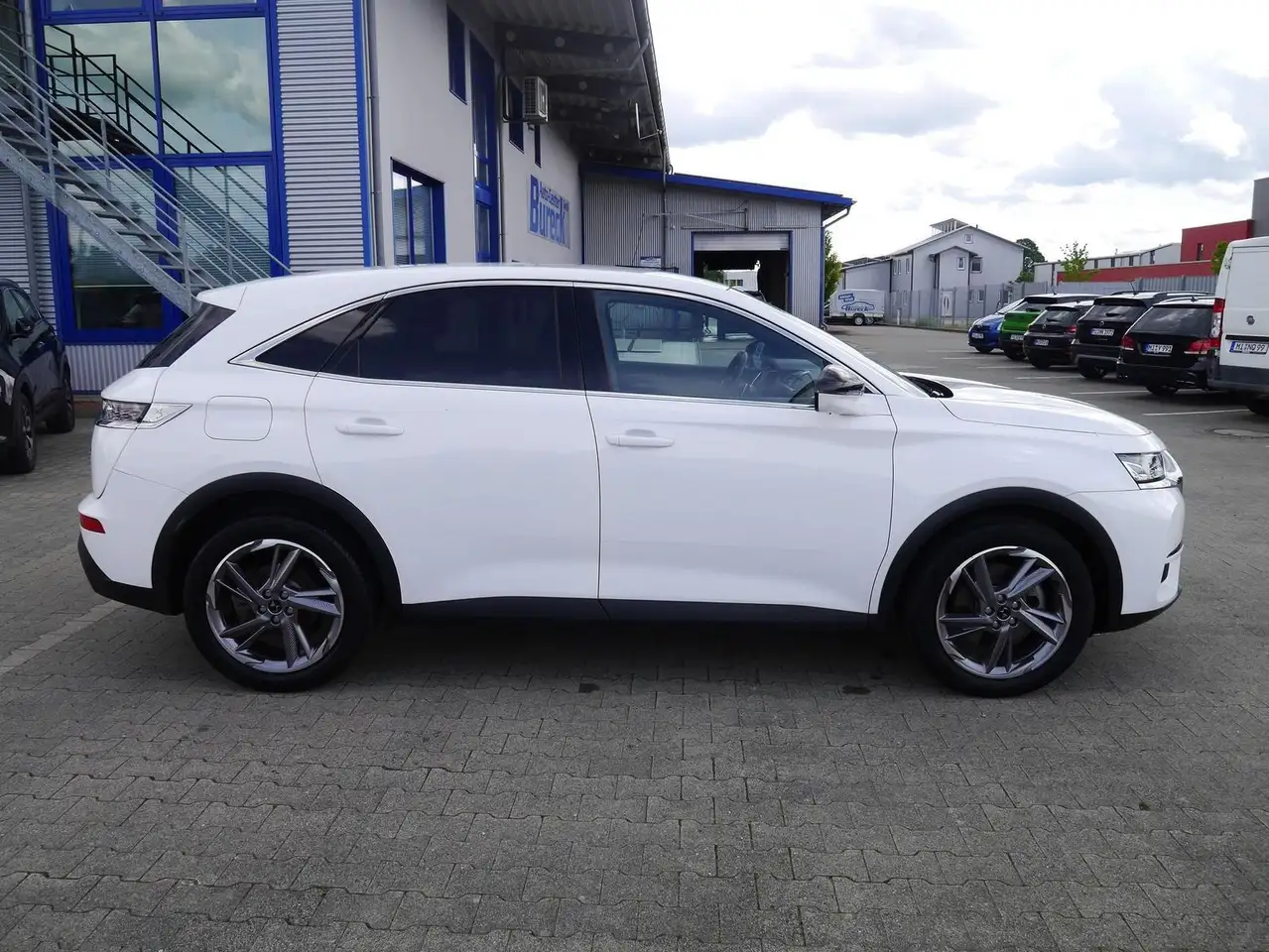 DS Automobiles DS 7 Crossback 2022 — фото 13