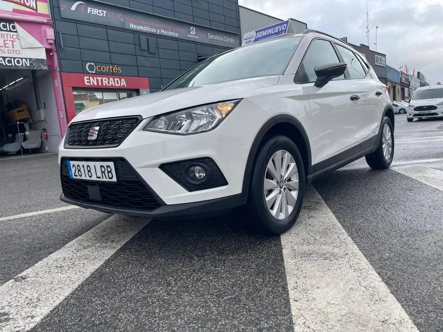 SEAT Arona 1.0 TSI S&S Reference 95 Blanco - 2