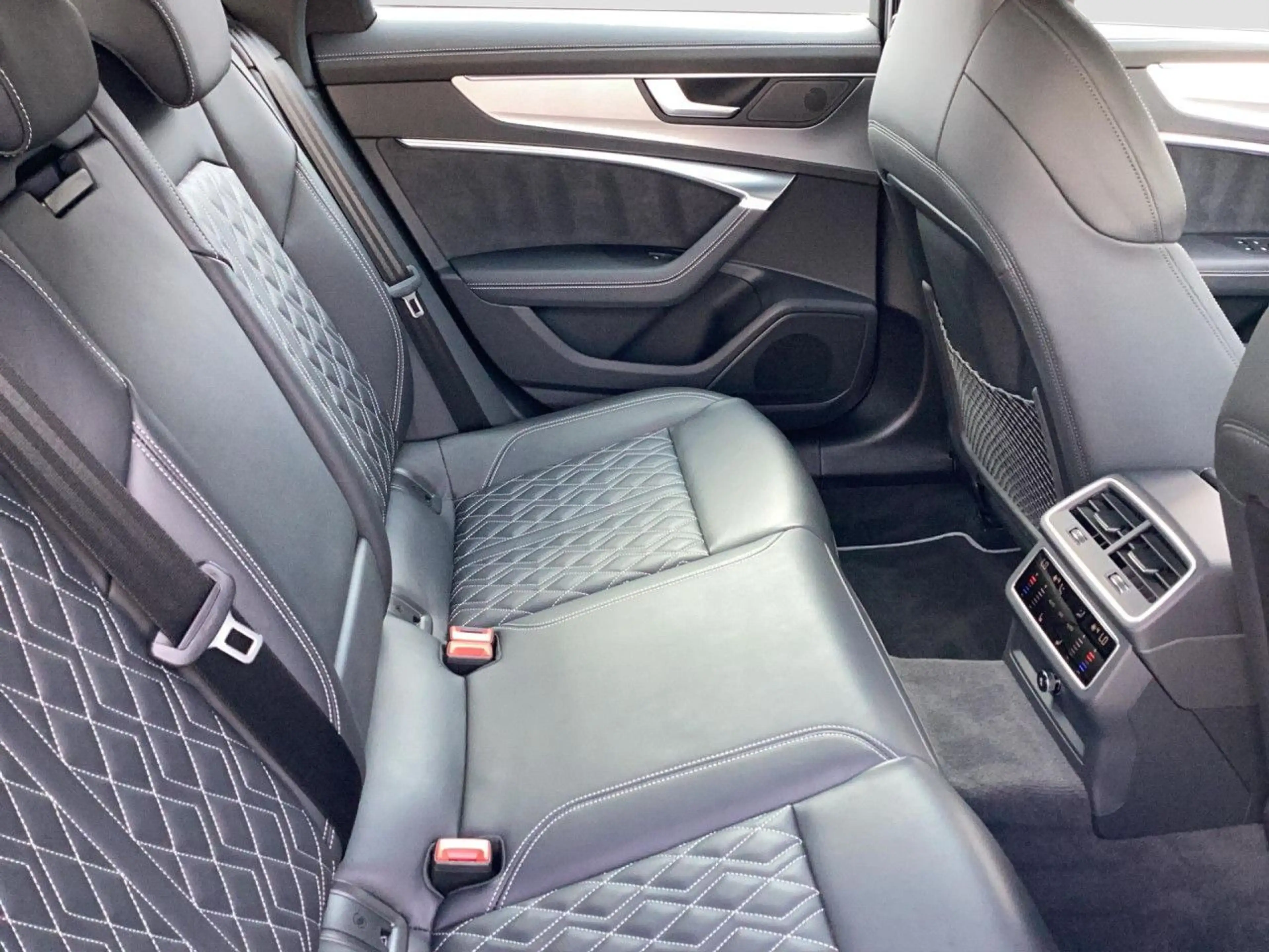 Audi S6 Avant 3.0 TDI tiptronic Leder Matrix LED AHK — photo 14