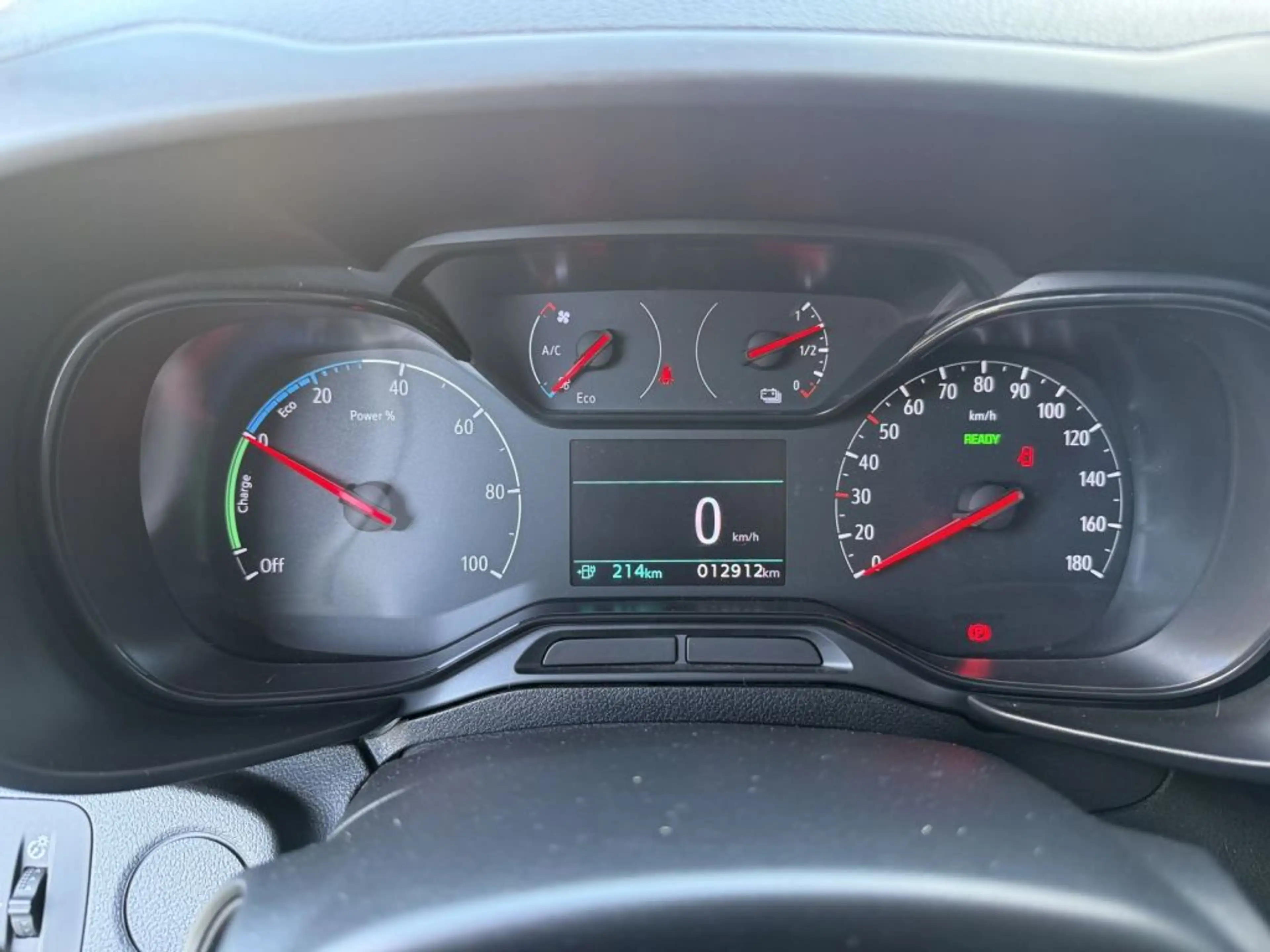 Opel Combo-e Cargo (50-kWh) Edition — photo 7