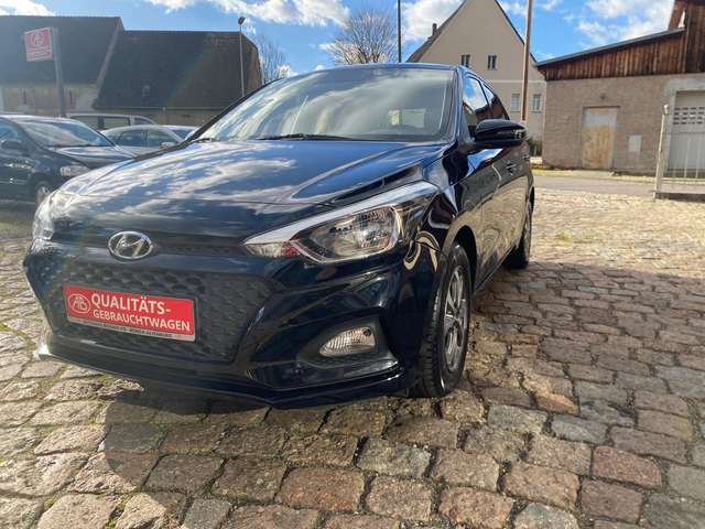 Imagine Hyundai i20 aus 1. Hand!