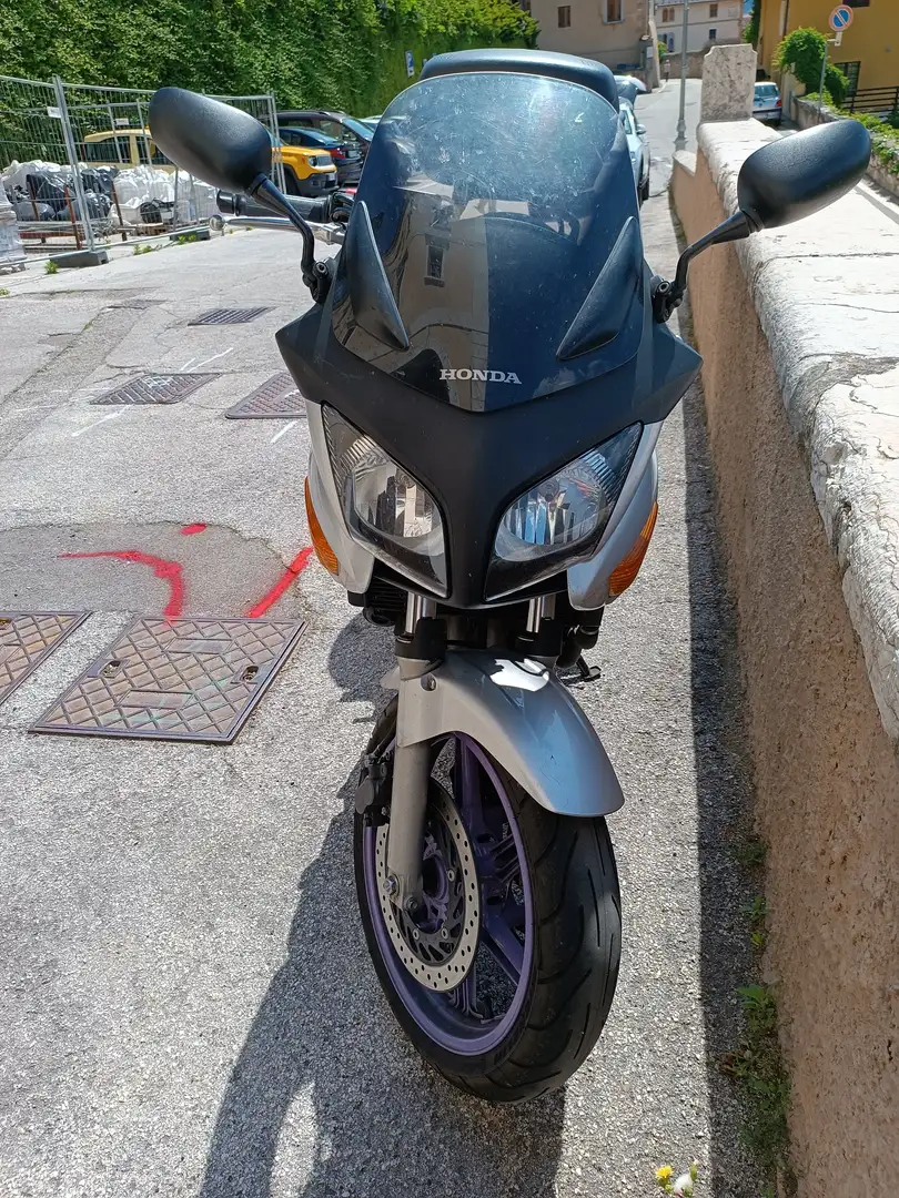 Honda CBF 600 Gri - 1