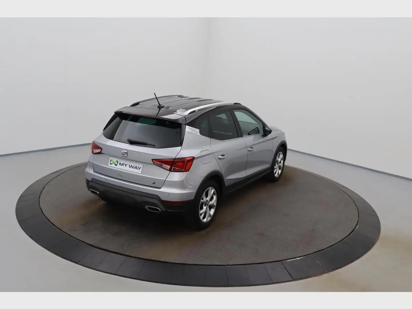 SEAT Arona FR 1.0 TSI 95 PK 5v Grijs - 2