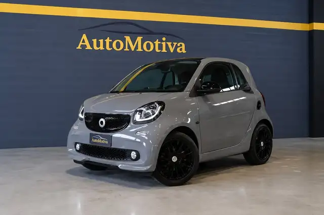 smart forTwo Fortwo 0.9 t Brabus 109cv twinamic PREZZO REALE