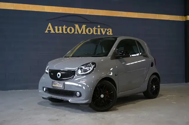smart forTwo Fortwo 0.9 t Brabus 109cv twinamic