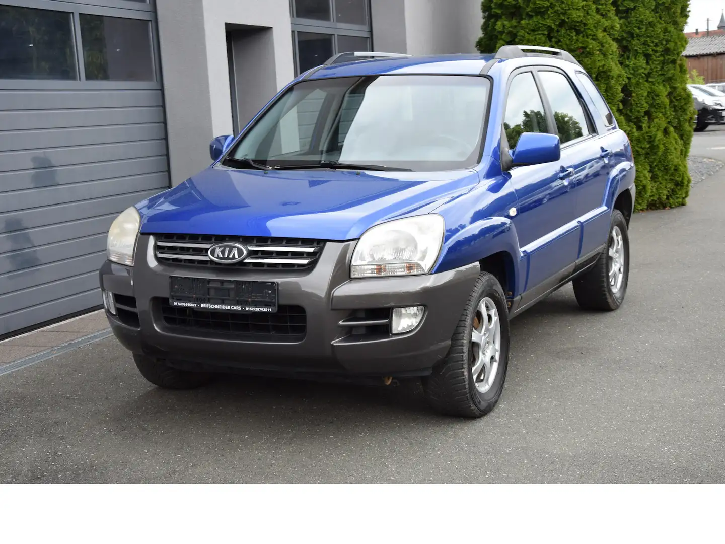 Kia Sportage 2,0 CRDI Klima ALU AHK Blu/Azzurro - 1