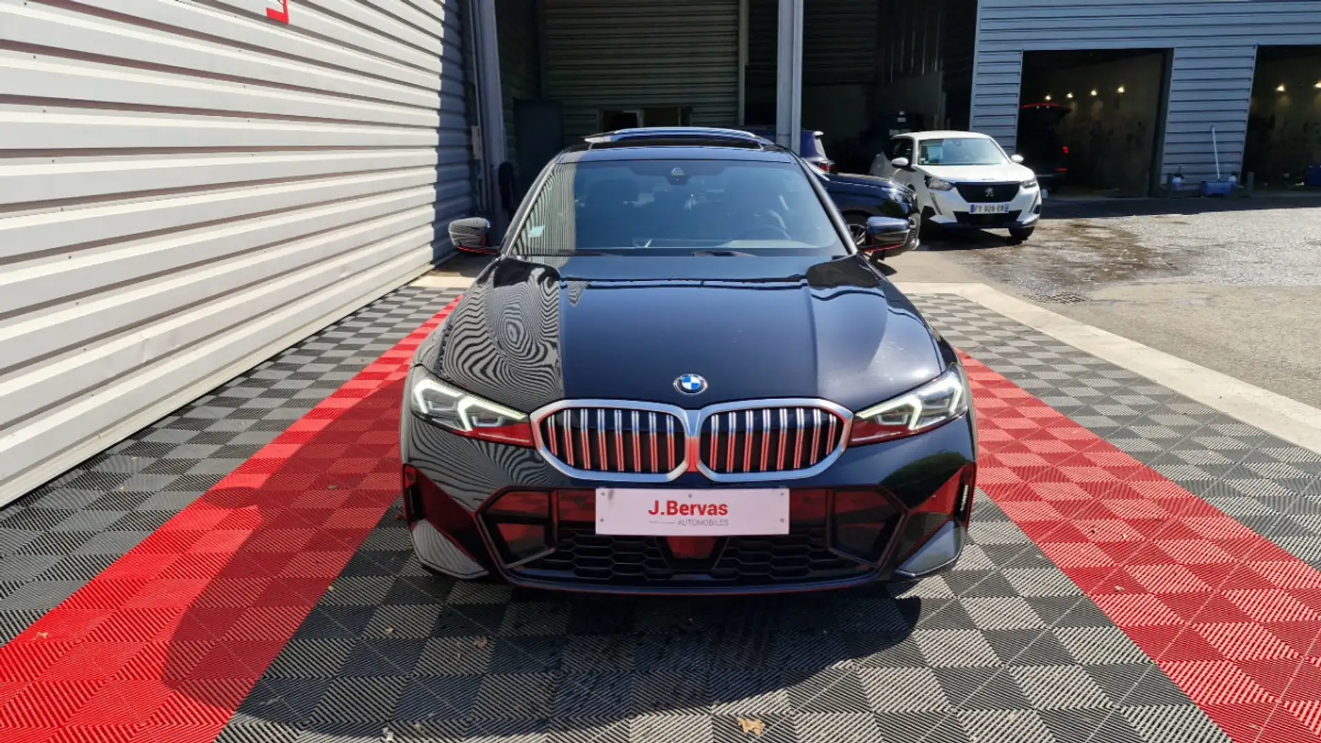 BMW 320 320d xDrive 190ch M Sport BVA8 Noir - 2