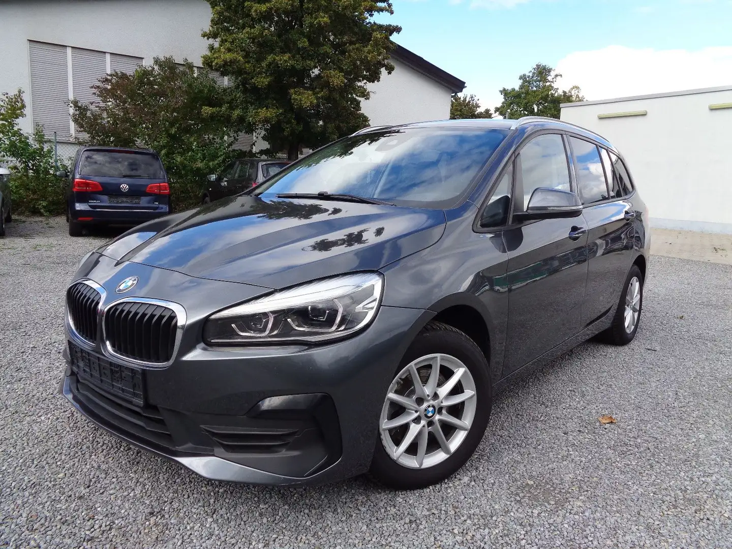 BMW 216 Gran Tourer 216 d Advantage Grau - 1