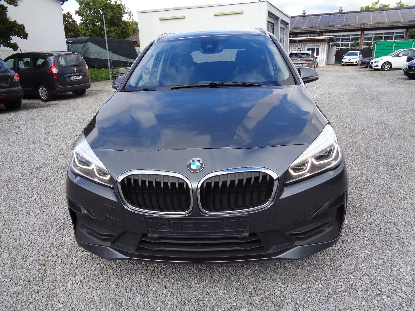 BMW 216 Gran Tourer 216 d Advantage Grau - 2
