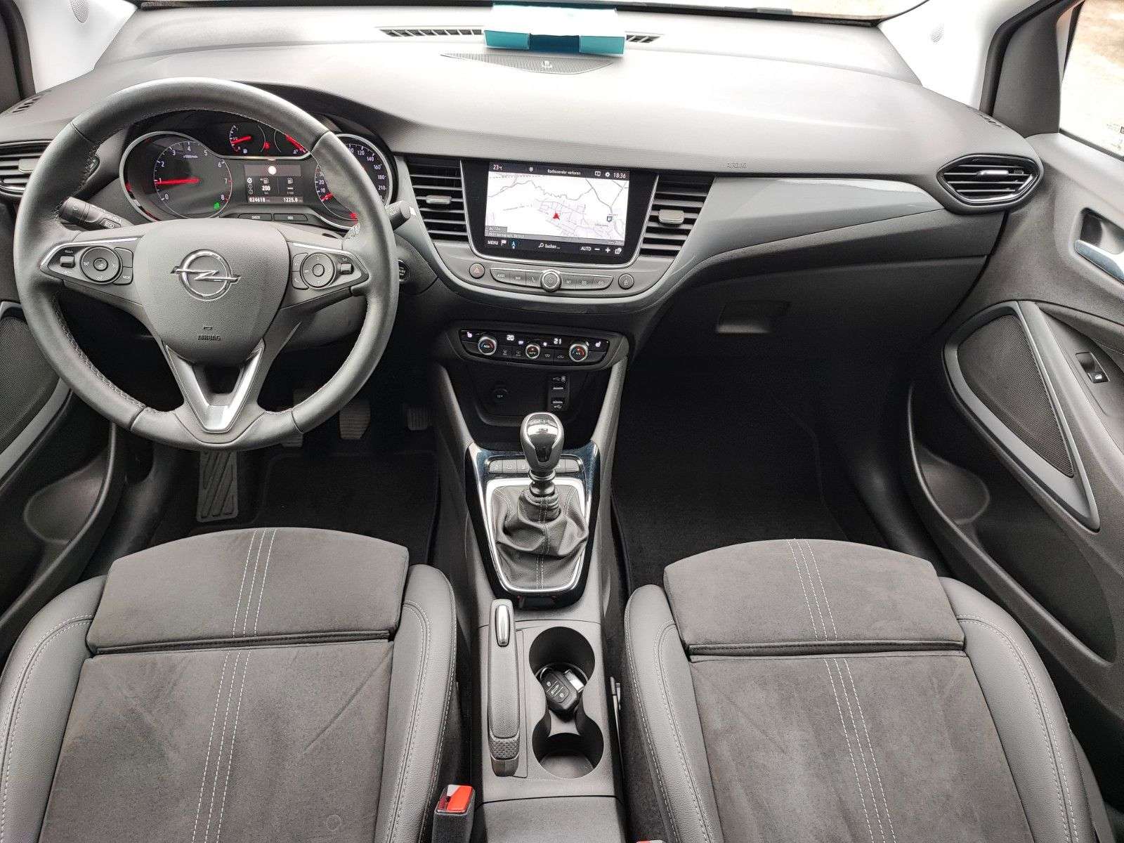 Opel Crossland X
