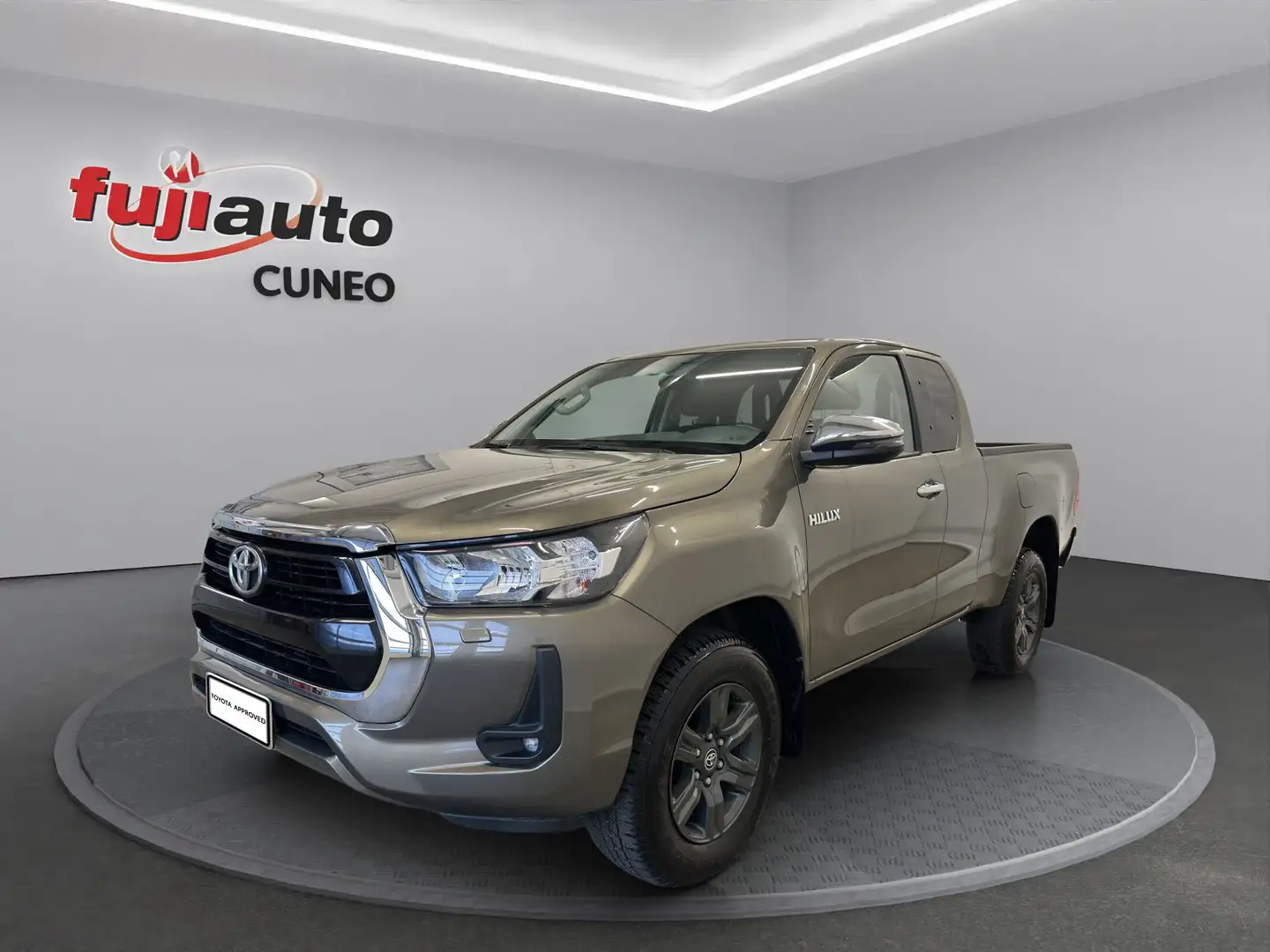Toyota Hilux Hilux 2.4 d-4d extra cab Lounge 4wd Brun - 1