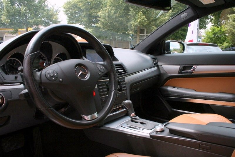 Mercedes-Benz E 350 E Coupe+Navi+Vollleder+Schiebedach+ — photo 10