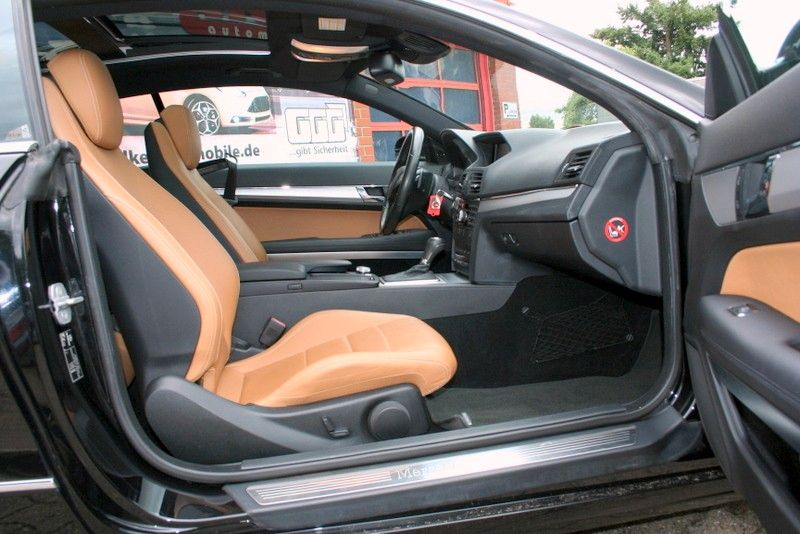 Mercedes-Benz E 350 E Coupe+Navi+Vollleder+Schiebedach+ — photo 14