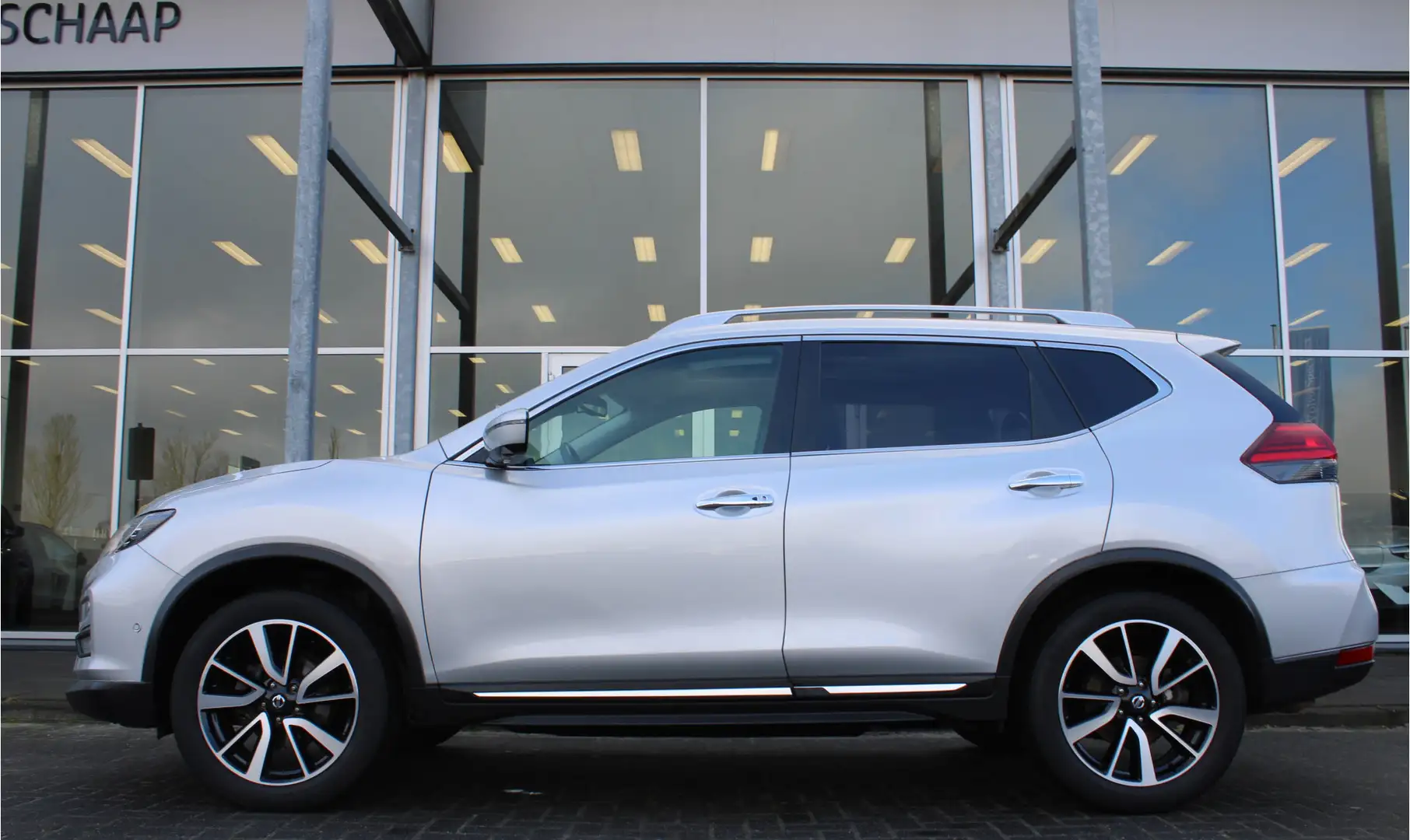 Nissan X-Trail 1.3 DIG-T Tekna | 360 Camera | Schuif/kanteldak | Grijs - 2
