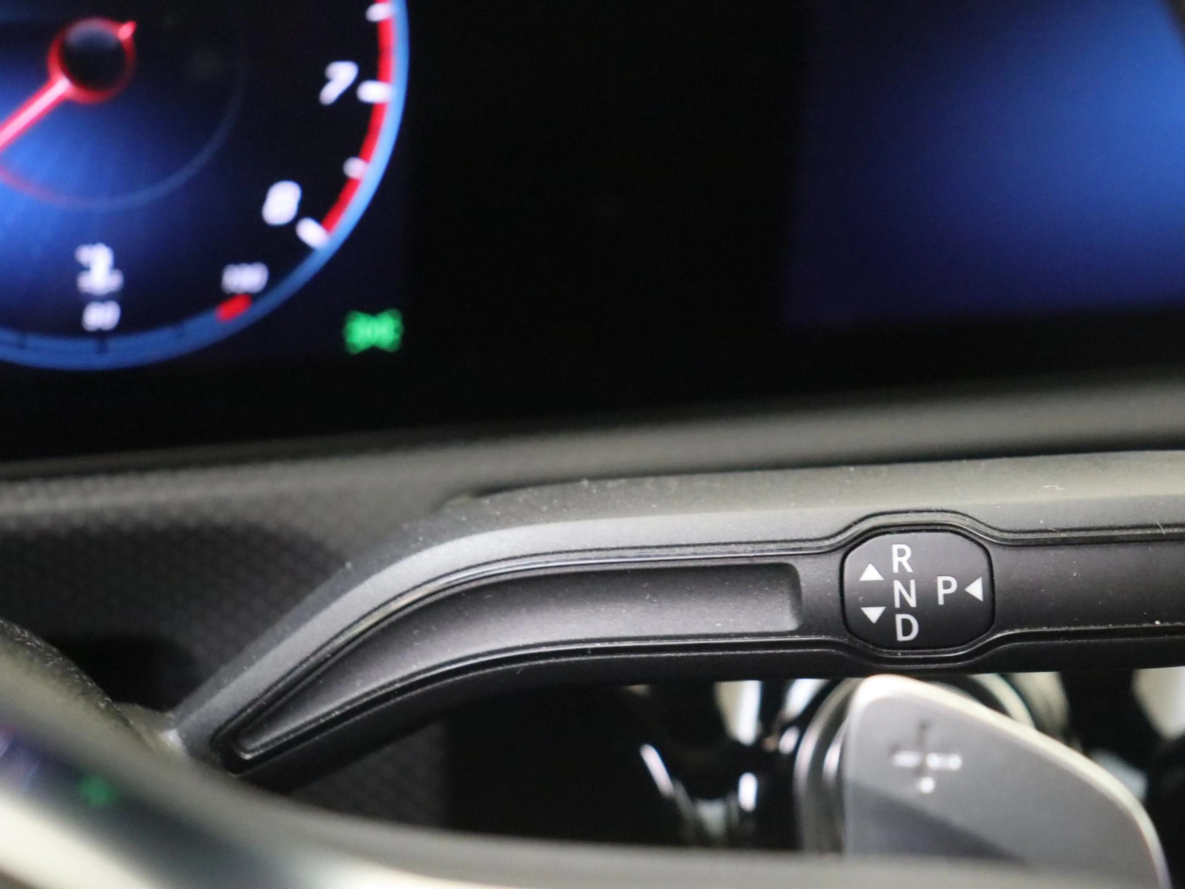 Mercedes-Benz A 180 Business Solution AMG — photo 14