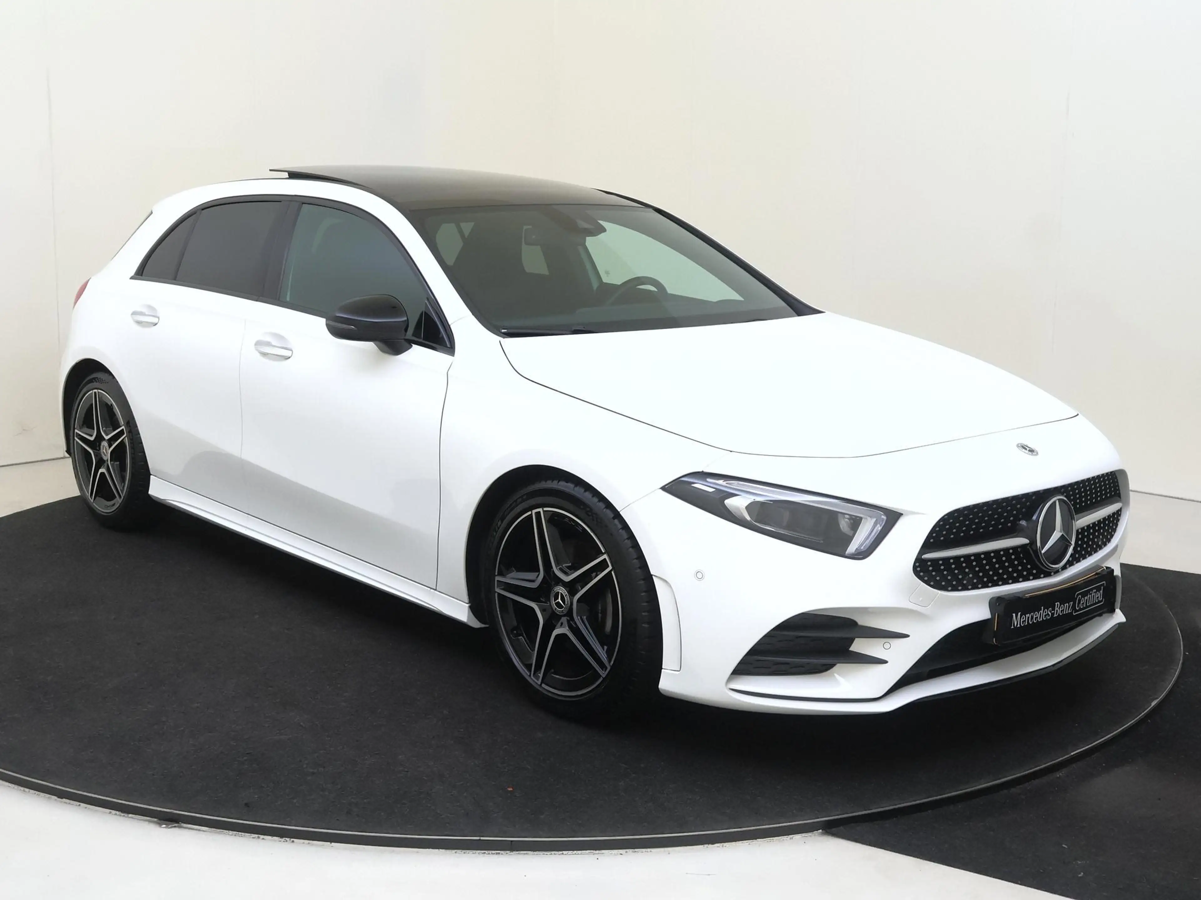 Mercedes-Benz A 180 Business Solution AMG — photo 2
