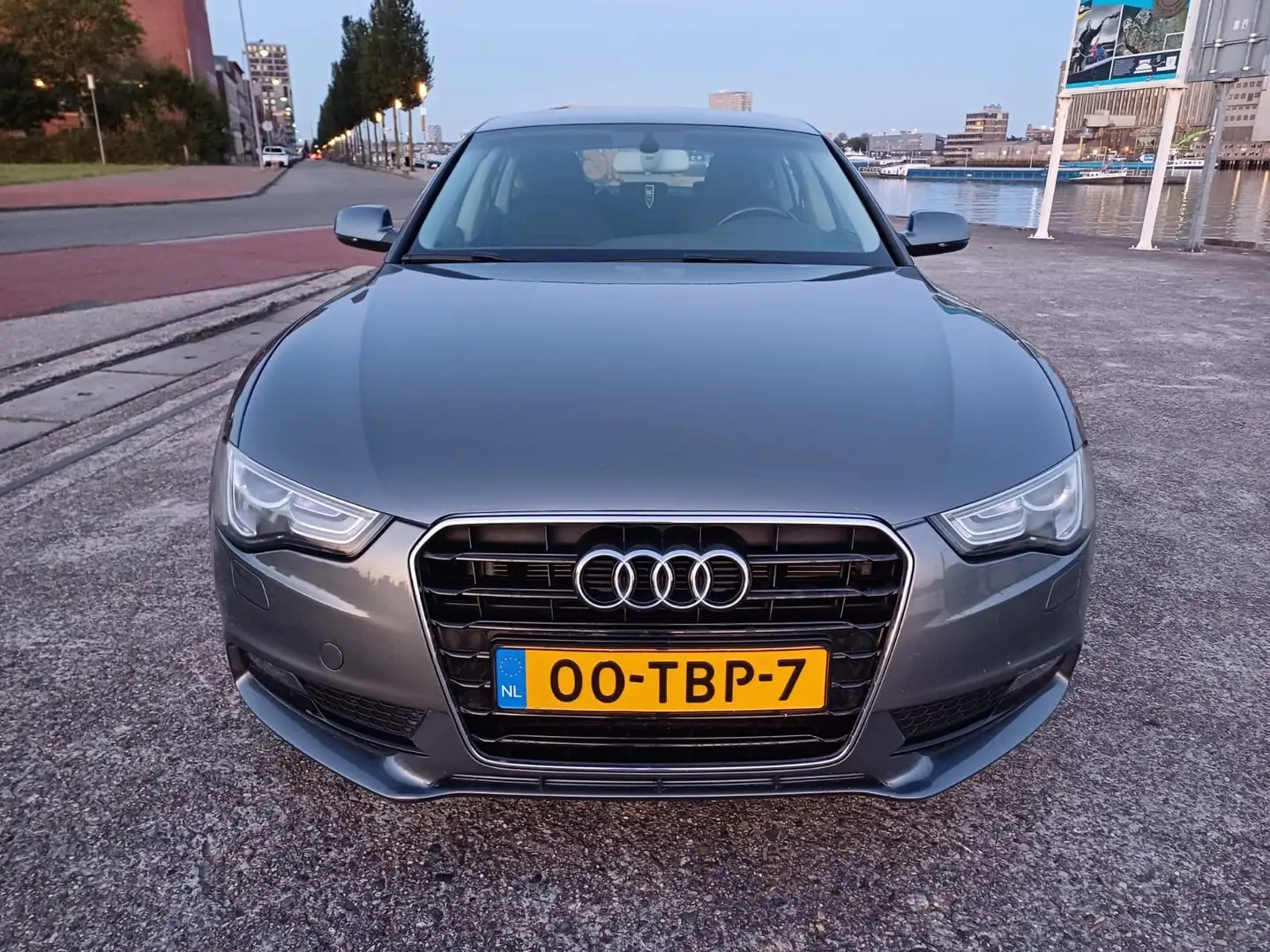 Audi A5 1.8 TFSI Pro Line Zilver - 1
