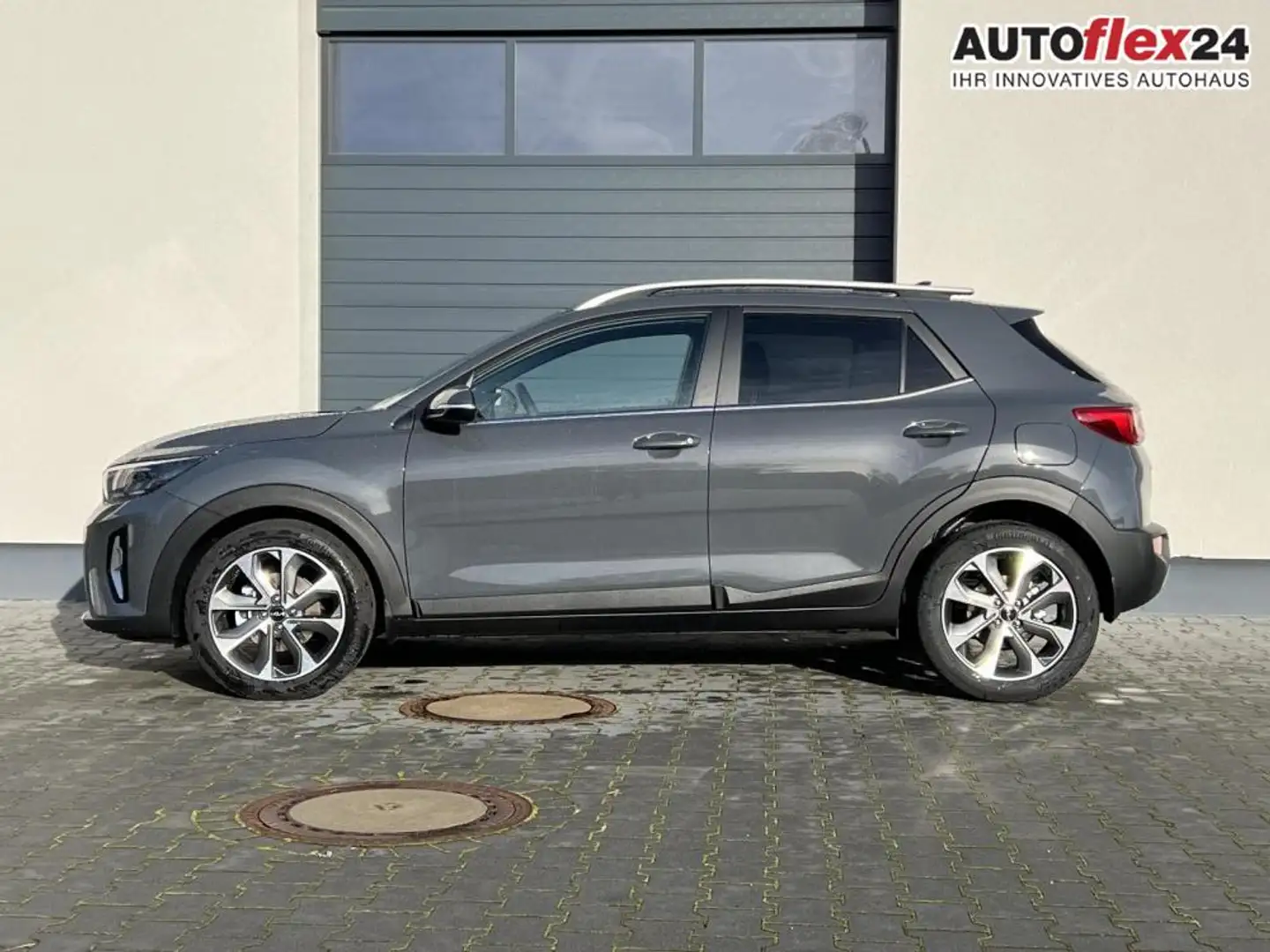 Kia Stonic Spin 1,0 TGDI DCT7 74KW Navi Winter Kamera 74 k... - 2