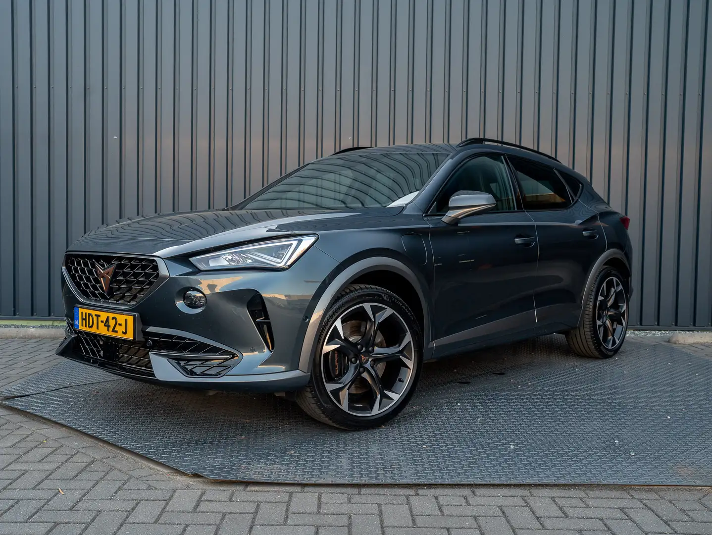 CUPRA Formentor 1.4 e-Hybrid VZ Copper Edition | Trekhaak wegkl. | Grijs - 1