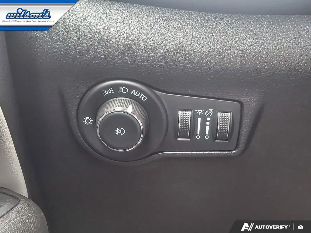 Jeep Compass photo Jeep Compass