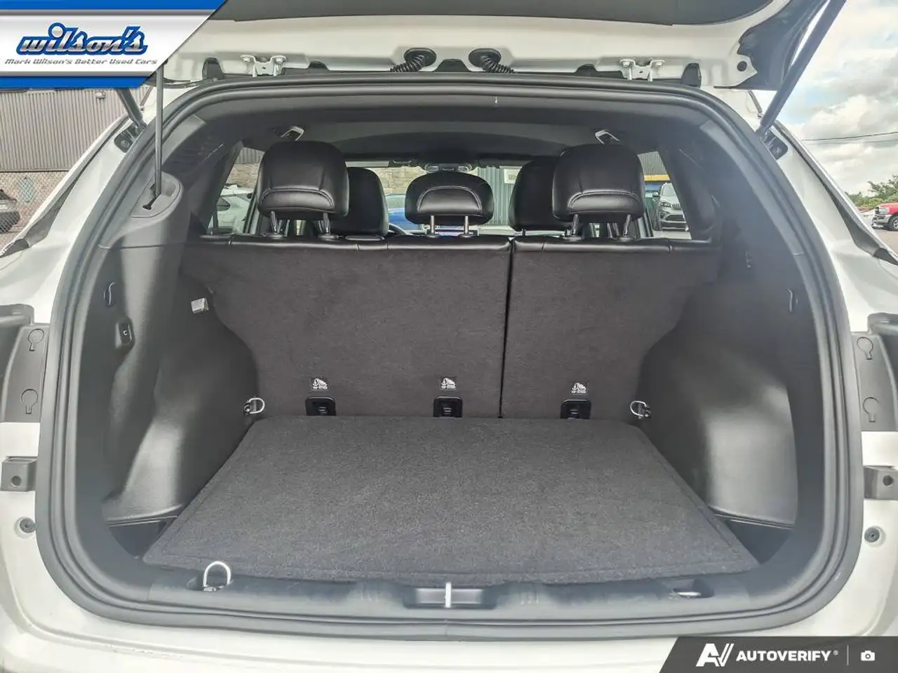 Jeep Compass photo Jeep Compass