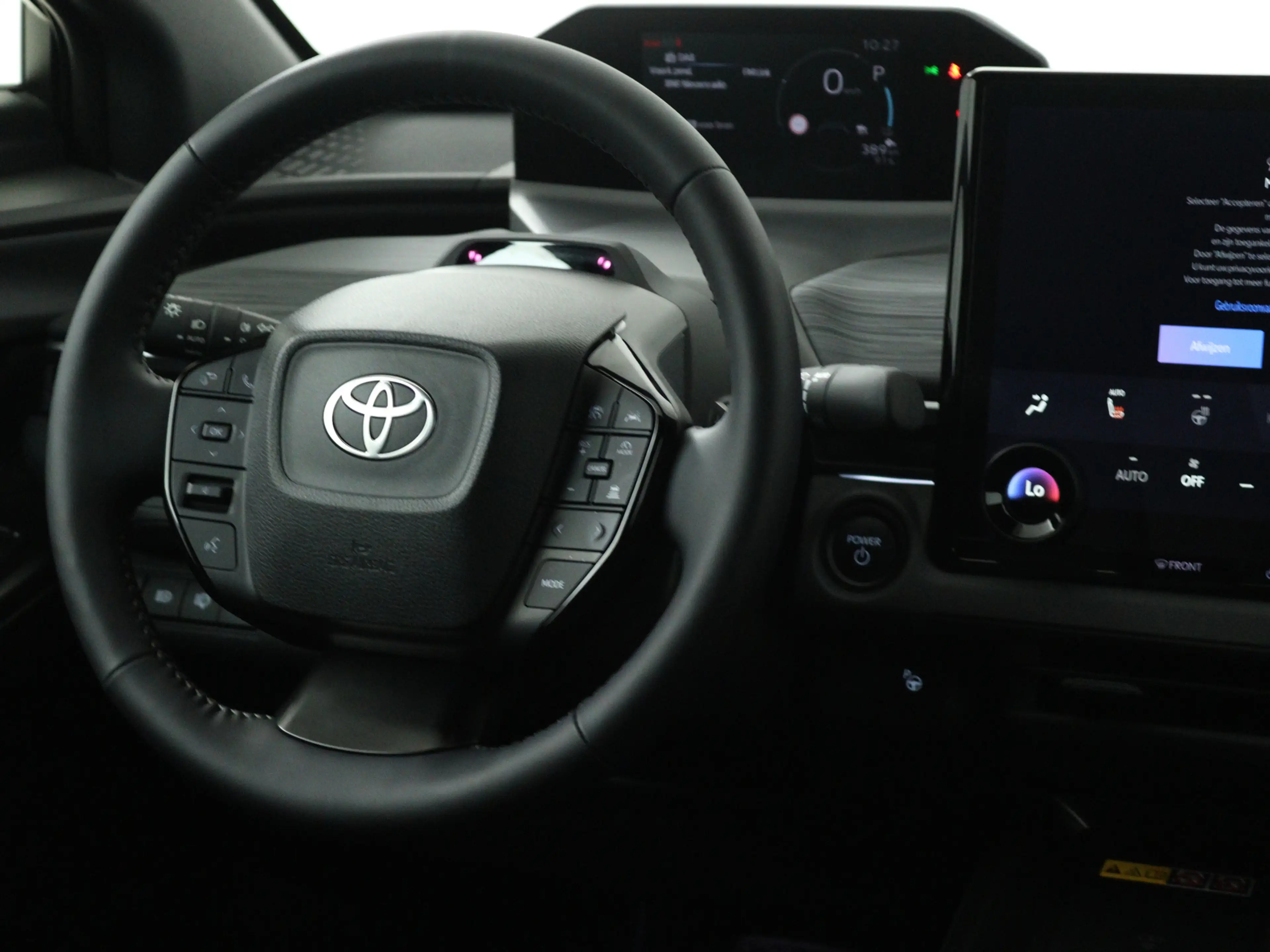 Toyota C-HR+ Executive AWD 77 kWh | Navigatie | PDC | Demo Sand — photo 10