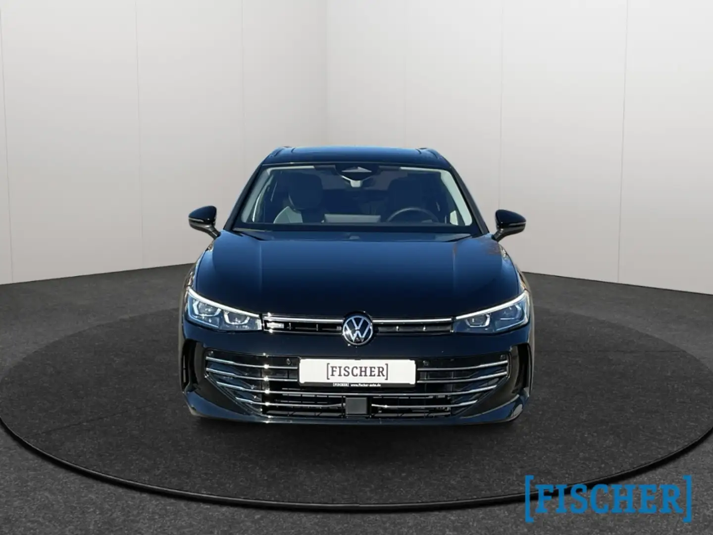Volkswagen Passat Variant 2.0TDI DSG Elegance Matrix Navi AHK STHZ Schwarz - 2