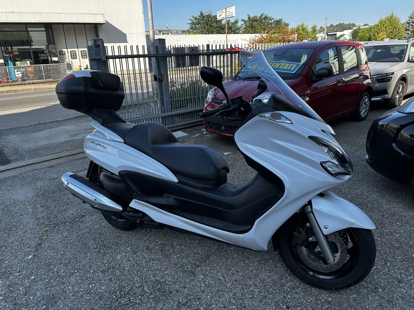 Yamaha Majesty 400 YAMAHA MAJESTY 400 Alb - 2