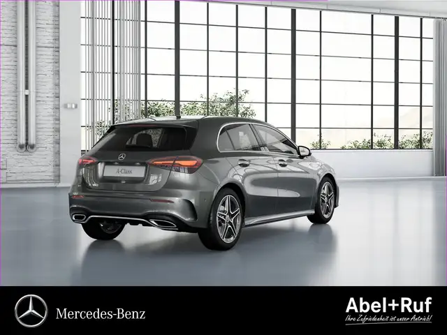 Mercedes-Benz A view 4