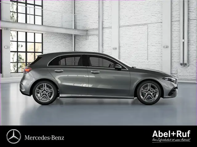 Mercedes-Benz A view 6