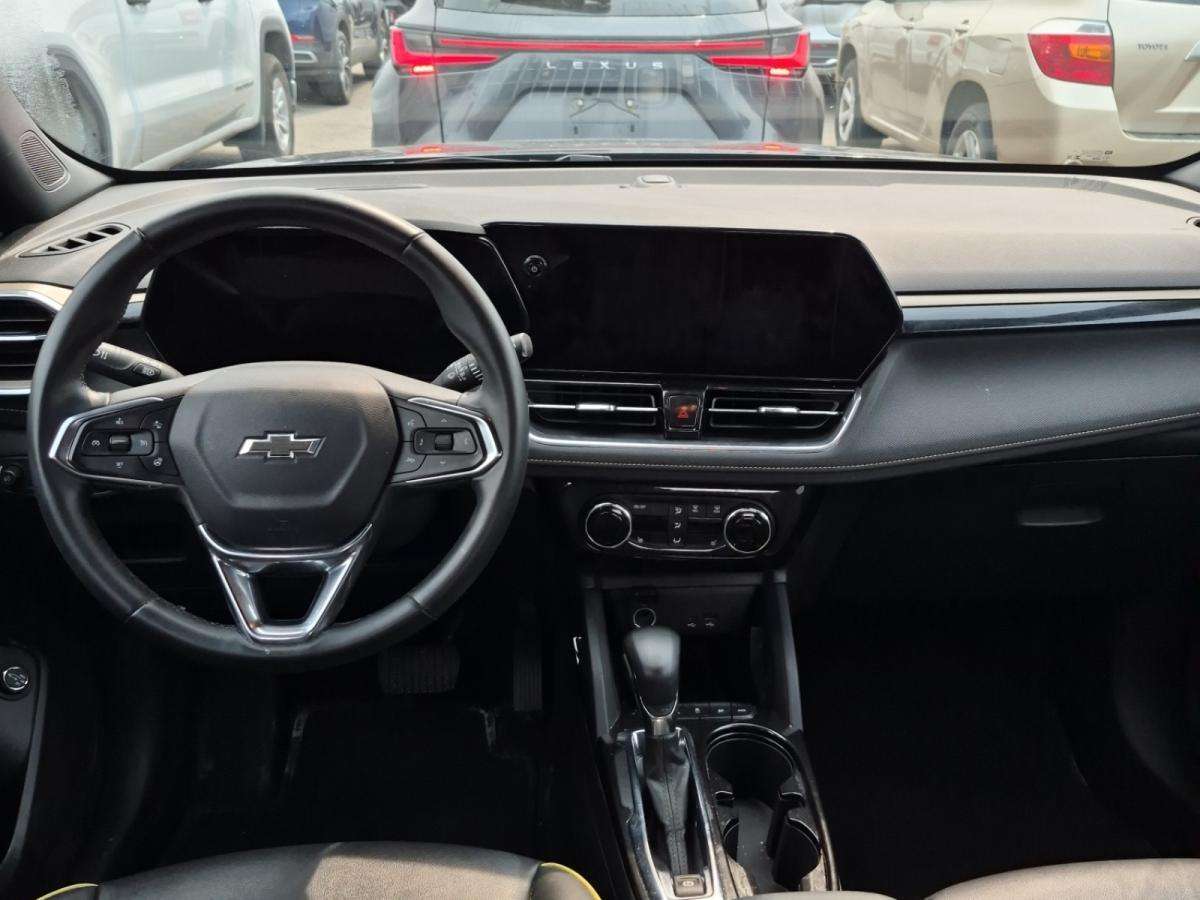 2024 Chevrolet Trailblazer ACTIV/AWD/LEATHER/ROOF/TECH/OFF 1 OWNER LEASE! — снимка 1
