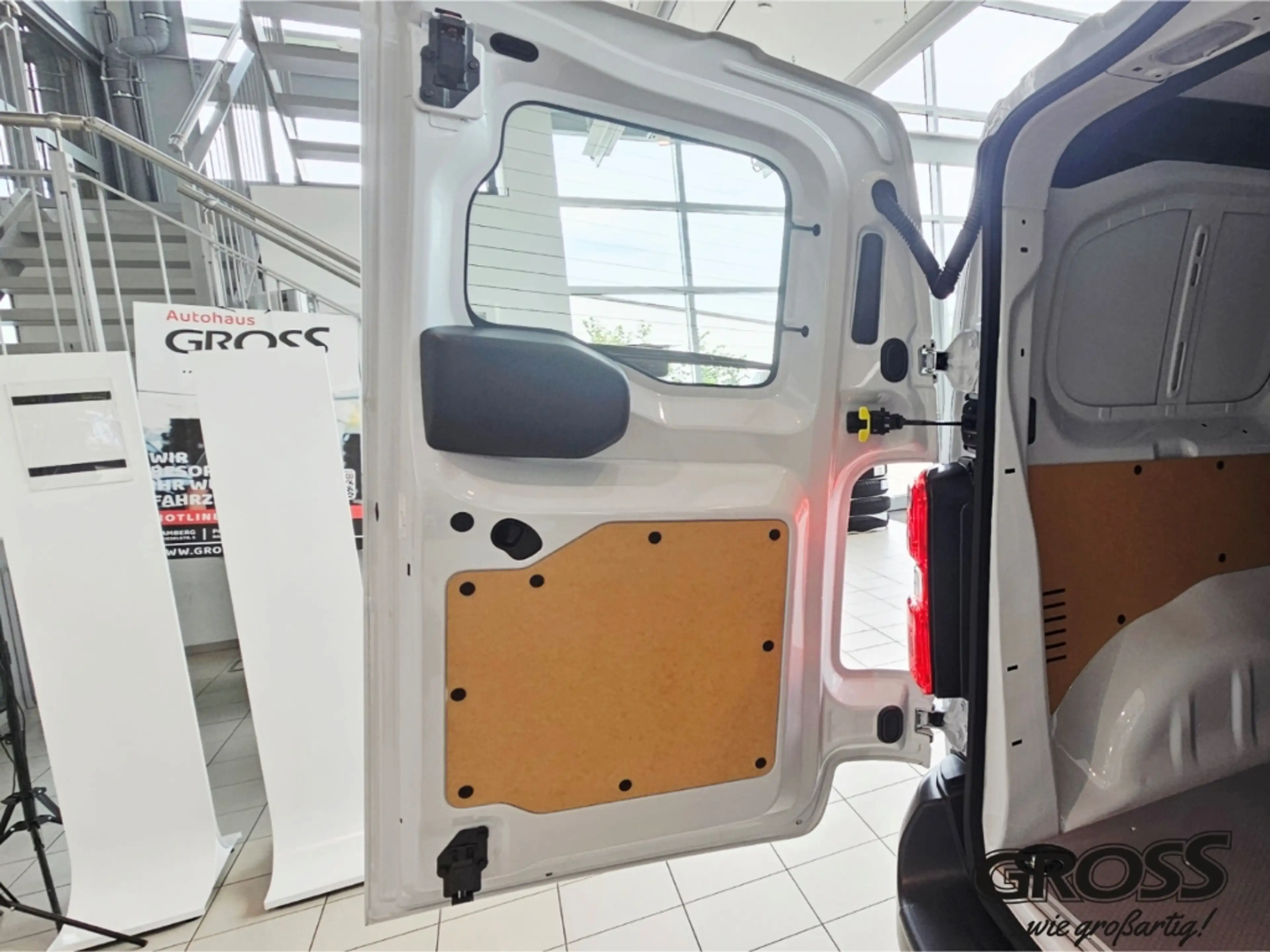 Toyota Proace L1 Kasten Meister Navi ACC Apple CarPlay Android A — photo 15