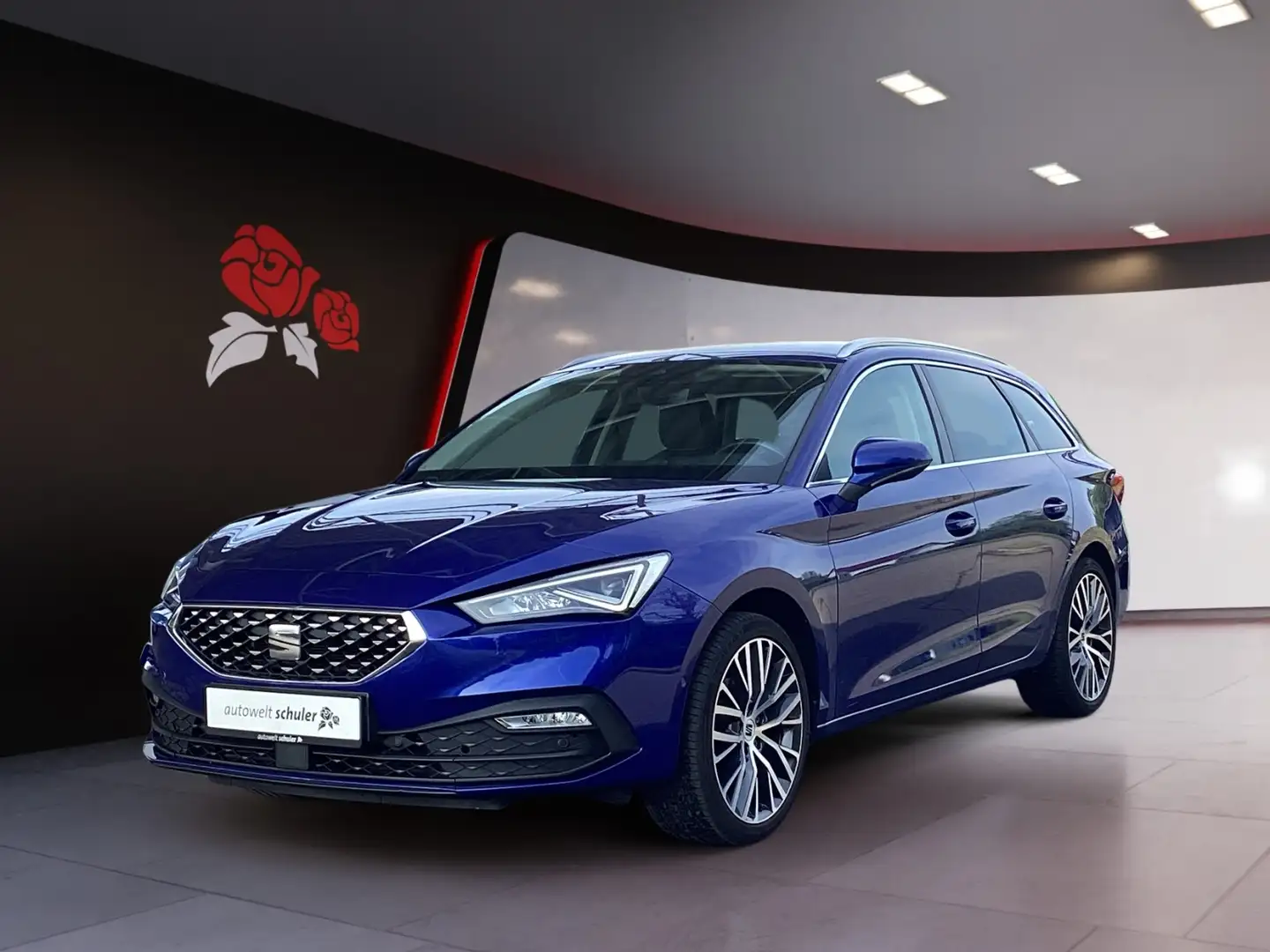 SEAT Leon Sportstourer 1,5 TSI Xcellence Navi Kamera Blauw - 2