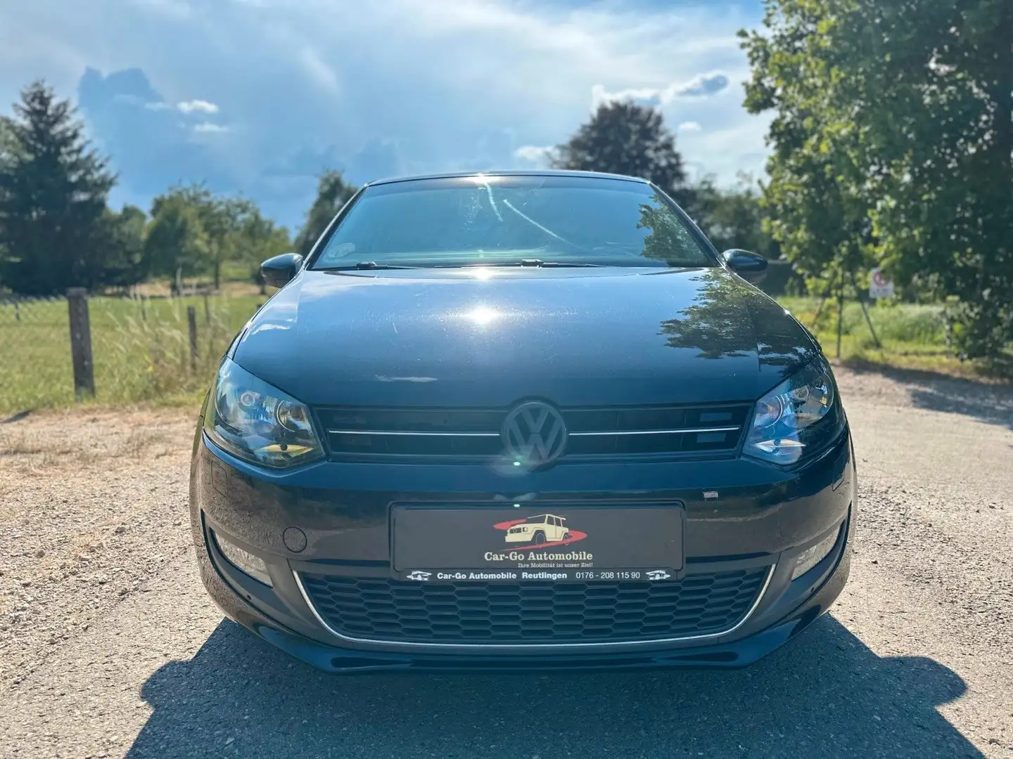 Volkswagen Polo V Style*1.Hand*Scheckheft*AC*SHZ*Temp*8x* Schwarz - 1