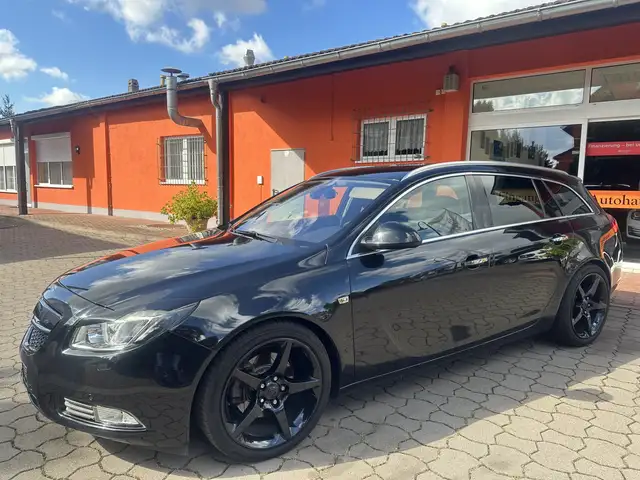 Opel Insignia view 3