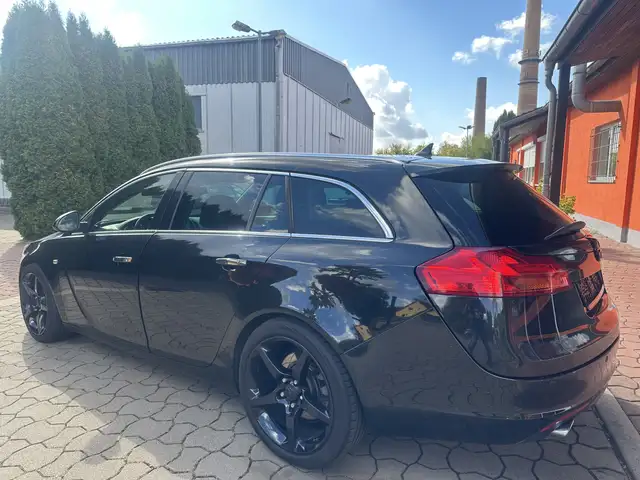Opel Insignia view 6