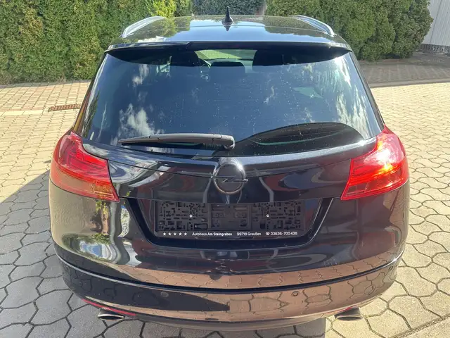 Opel Insignia view 5